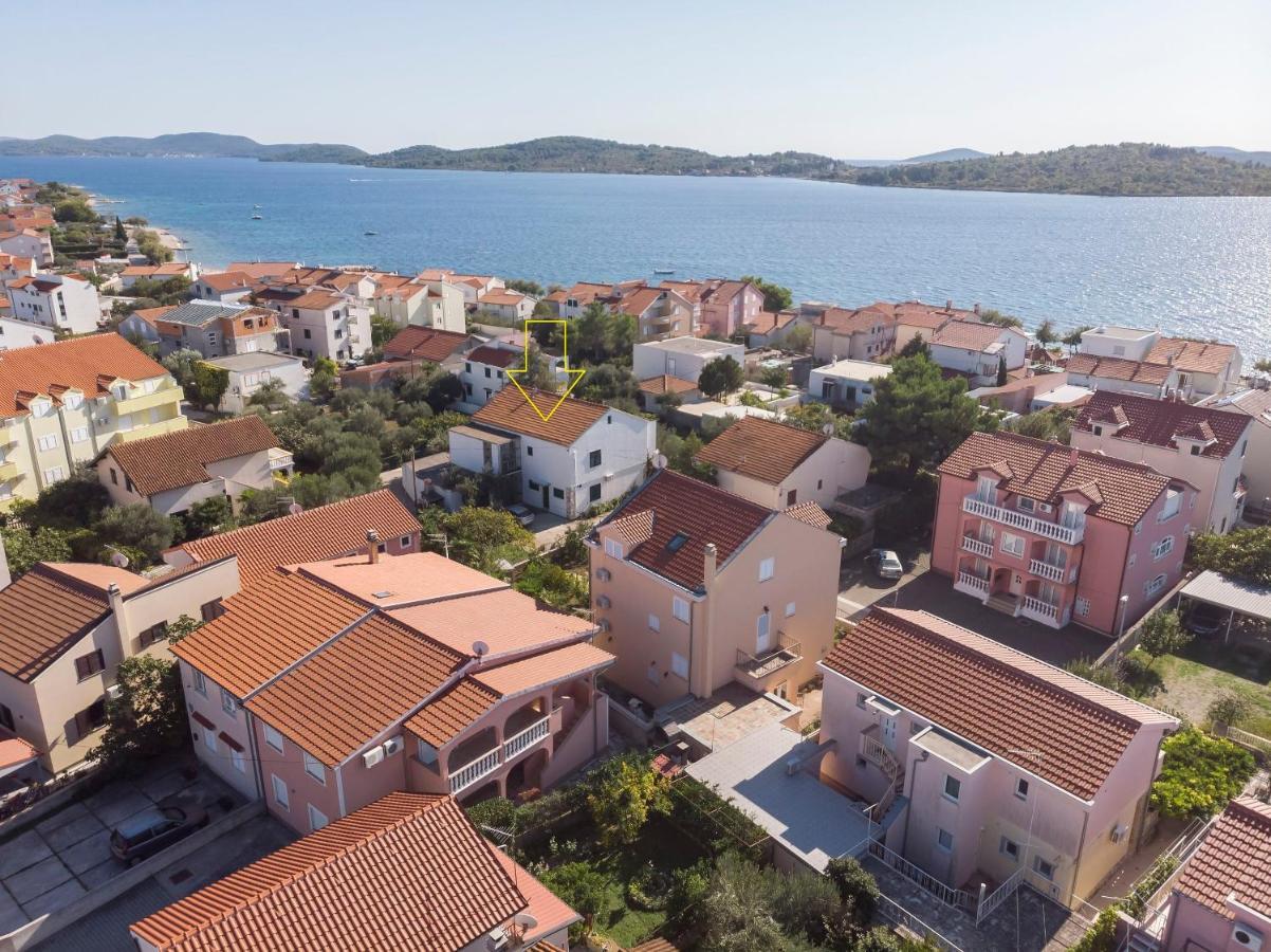 Apartments Secret Garden Vodice Buitenkant foto